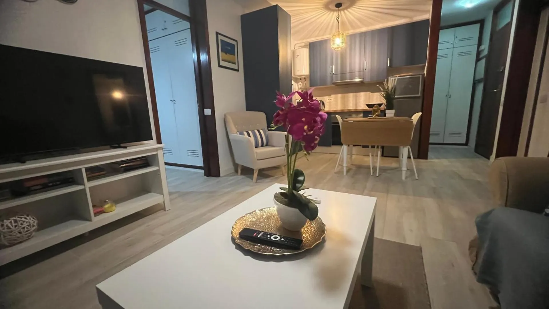Apartamento Bungamerica 2 Bedrooms Costa Adeje Playa de las Americas  0*, Playa de las Americas (Tenerife)